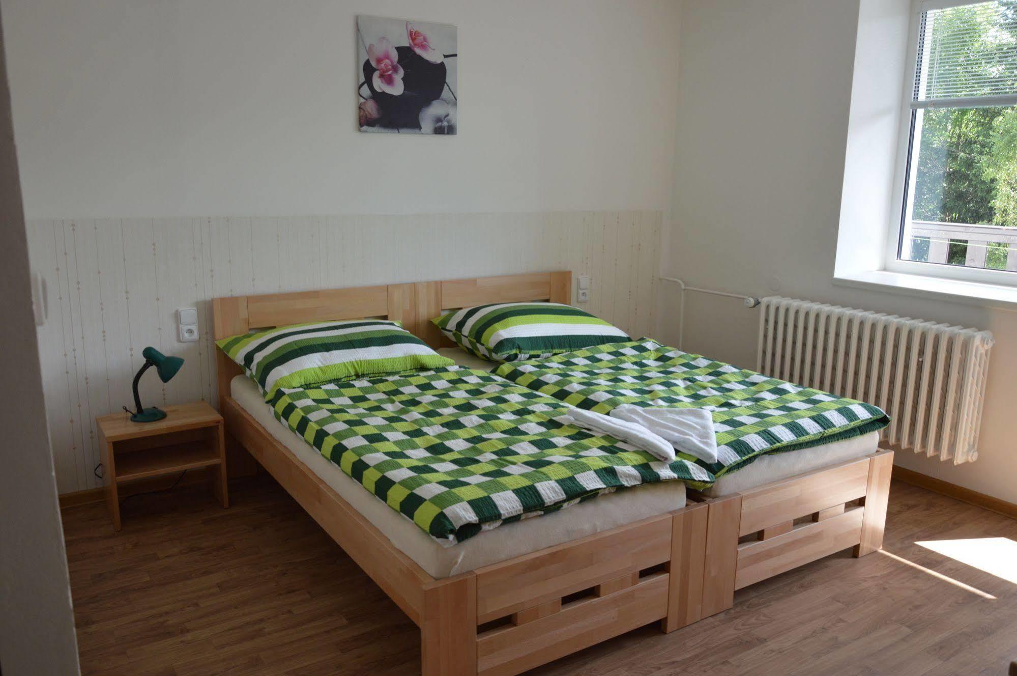Penzion Havelka Apartmany Железна-Руда Экстерьер фото